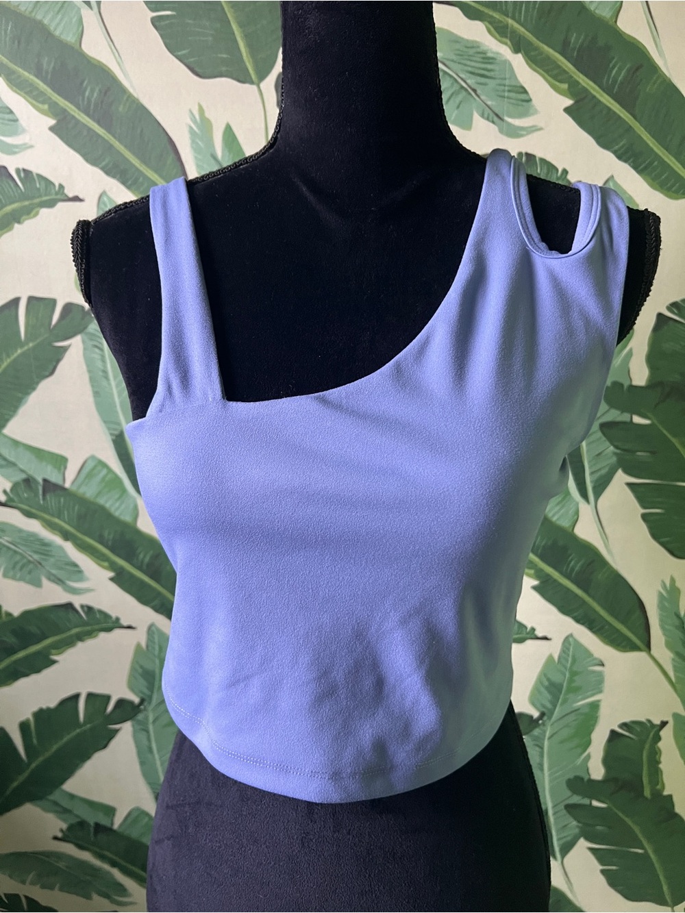 Sincerely Jules Purple Assymetric Cropped Active top Built in Bra Womens Medium